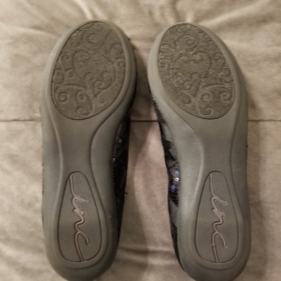 INC Black Sequence & Ribbon Flats NWOT Size 5 1/2 - Picture 3 of 4